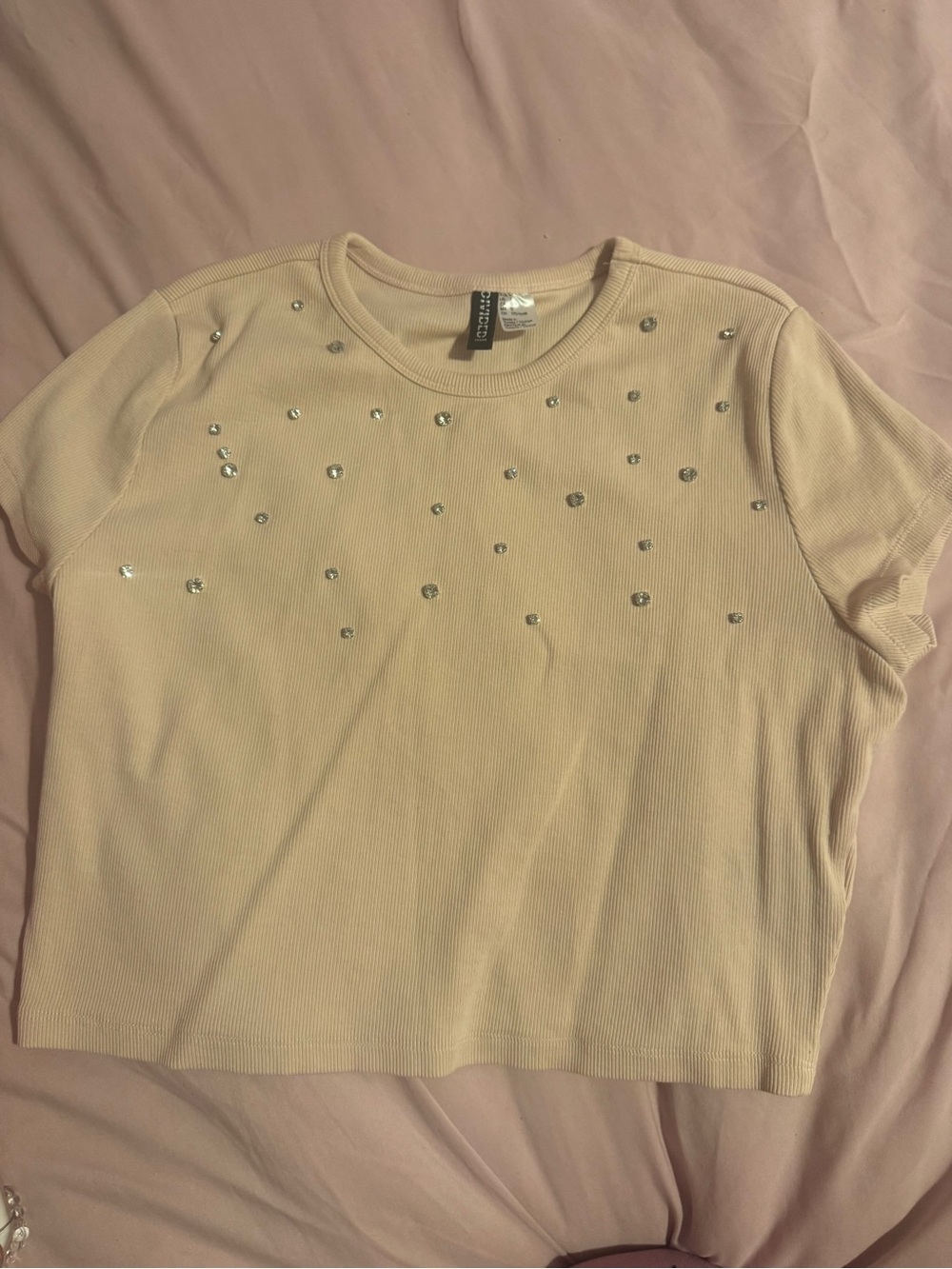 Cream crop top